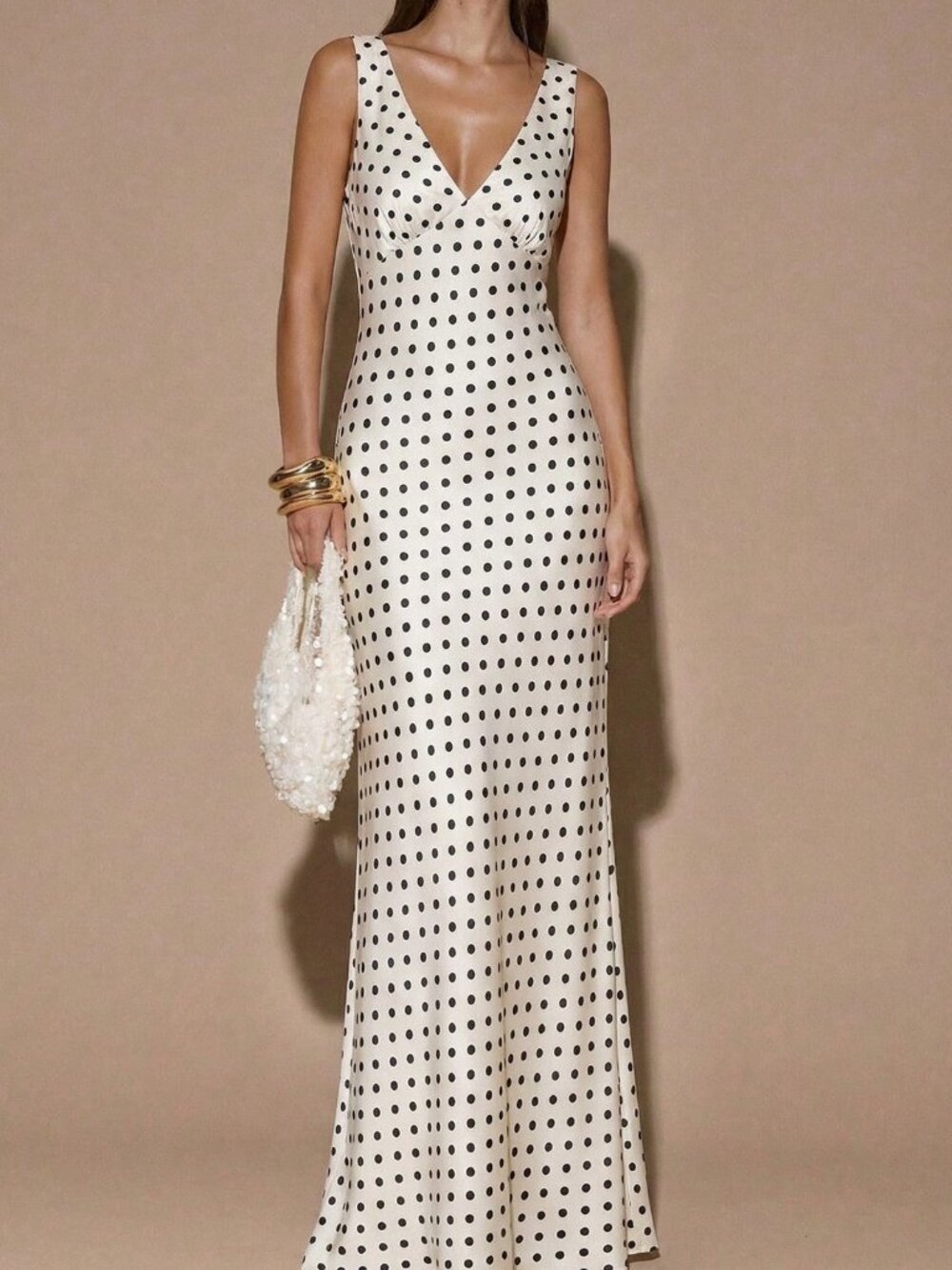 White Casual Women's Polka Dot Satin V-Neck Sleeveless Fitted Mermaid Dress - Picture 4 of 6